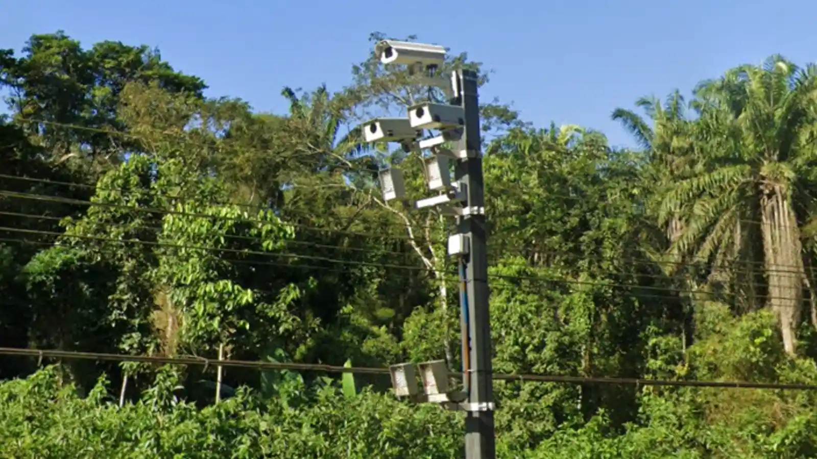Radar na entrada de Ubatuba