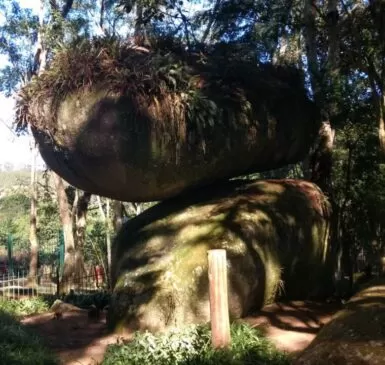 Pedra Montada em Guararema (SP)